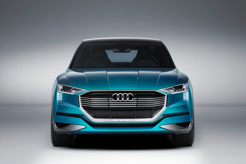 Illustration for article titled The Audi E-Tron Quattro Concept Is The Other Strike At Tesla In Crossover Form